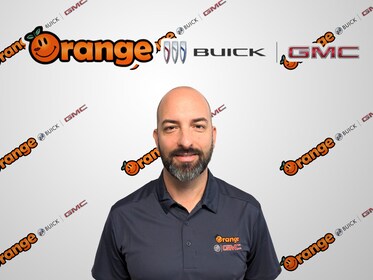 Staff member Michael Buss from ID_2e2a14