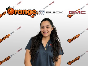 Staff member Angi Santos from ID_4161585abd88