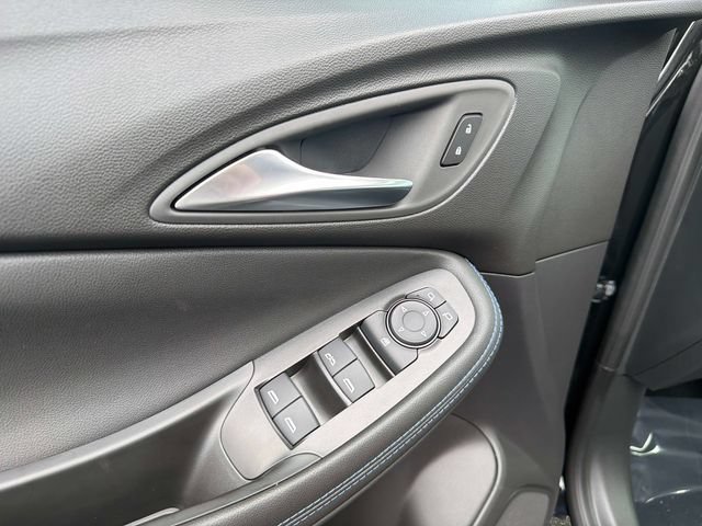 2026 Buick Encore GX Sport Touring - Photo 18