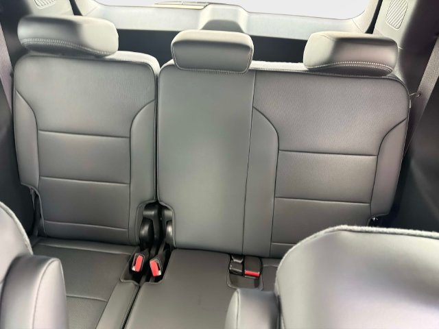 2027 Buick Enclave Preferred - Photo 12