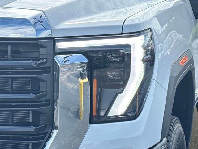 2026 GMC Sierra 2500HD Pro - Photo 40