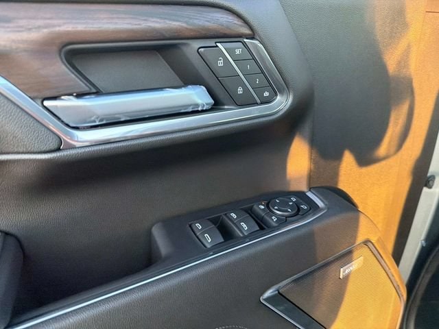 2026 GMC Sierra 1500 SLT - Photo 18