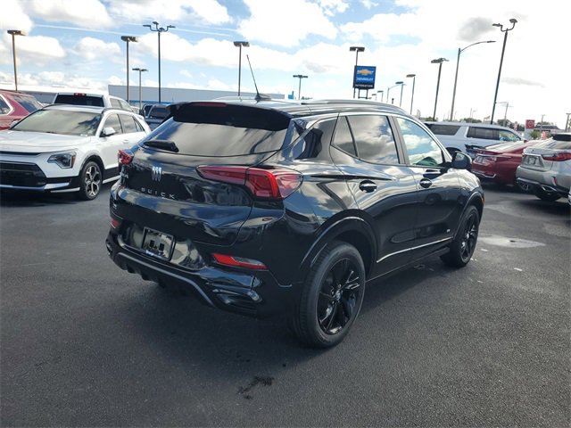 2026 Buick Encore GX Sport Touring photo 2