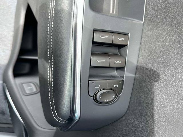 2026 GMC Acadia Elevation - Photo 19