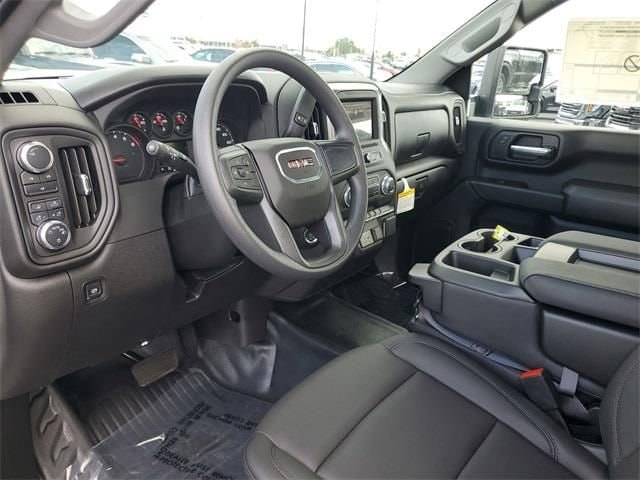 2025 GMC Sierra 3500HD Pro - Photo 7
