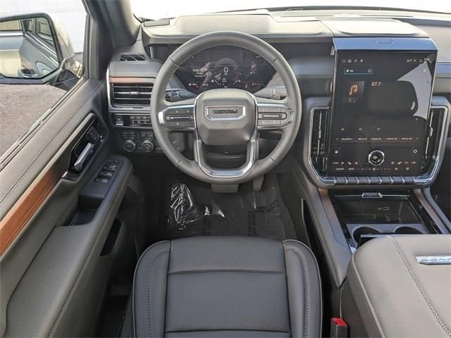 2026 GMC Yukon XL Denali - Photo 20