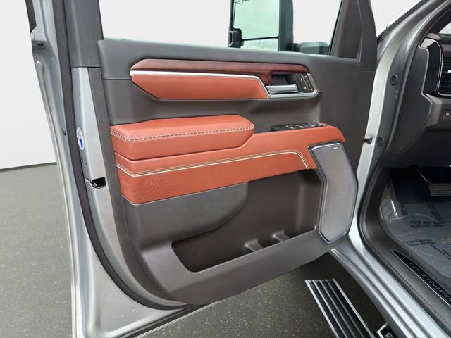 2026 GMC Sierra 2500HD Denali Ultimate - Photo 17