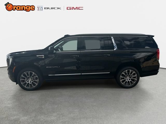 2026 GMC Yukon XL Denali - Photo 6
