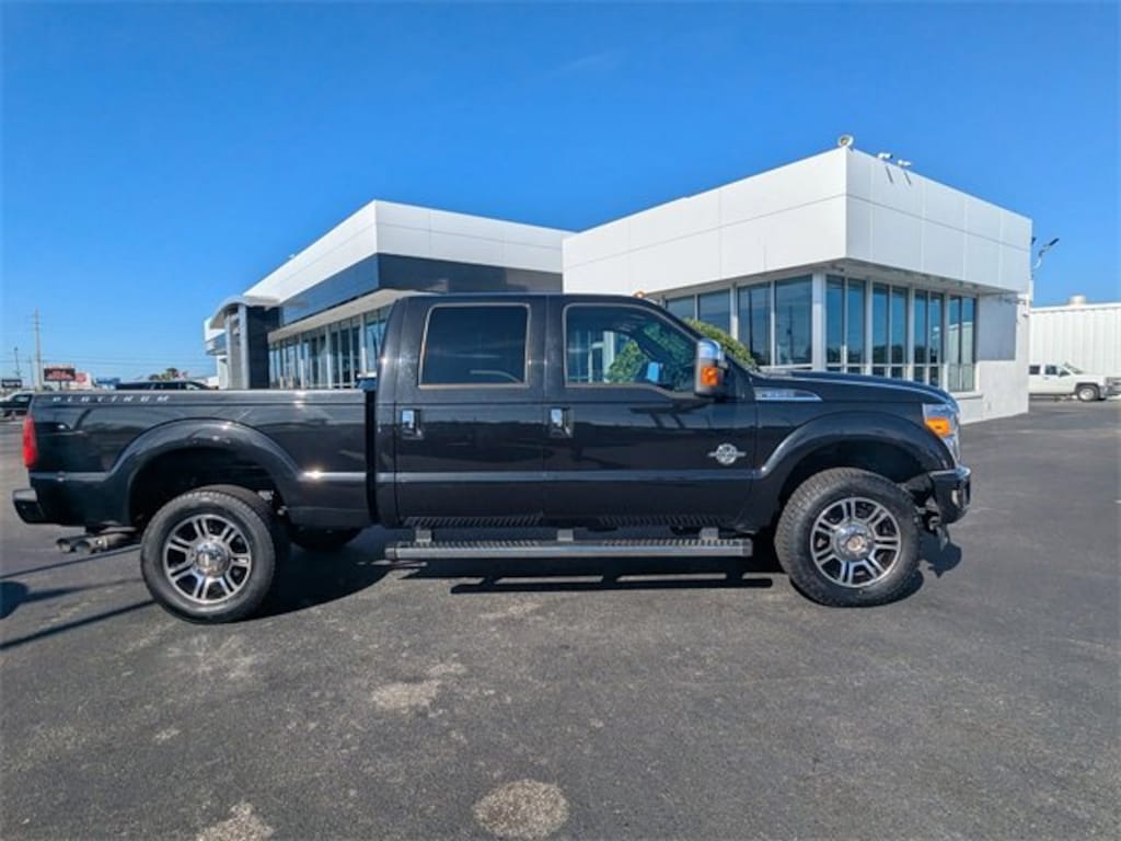 Used 2014 Ford Super Duty F-350 SRW XLT Truck Crew Cab