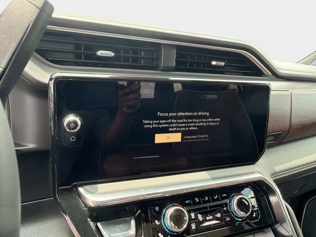 2026 GMC Sierra 2500HD Denali Ultimate - Photo 23