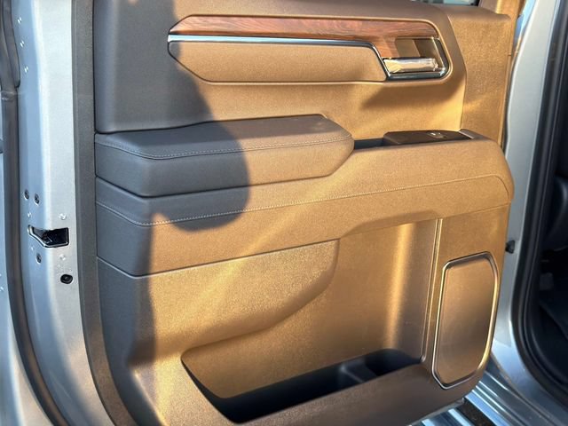 2026 GMC Sierra 1500 SLT - Photo 11