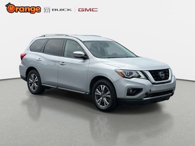 2020 Nissan Pathfinder SV 2WD's photo