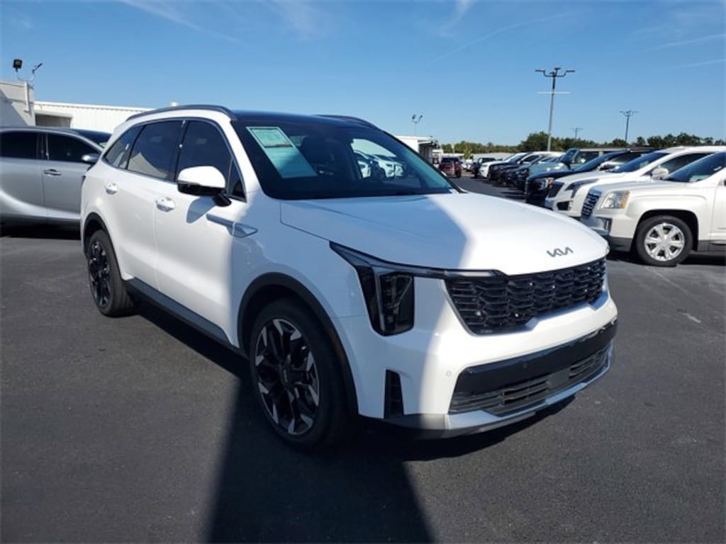 Used 2025 Kia Sorento EX SUV