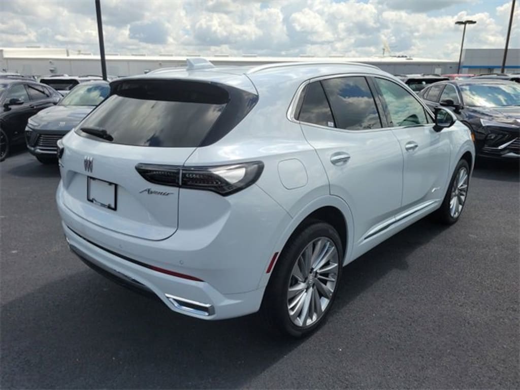 New 2025 Buick Envision Avenir SUV