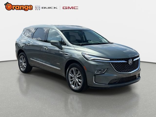 2023 Buick Enclave Avenir's photo