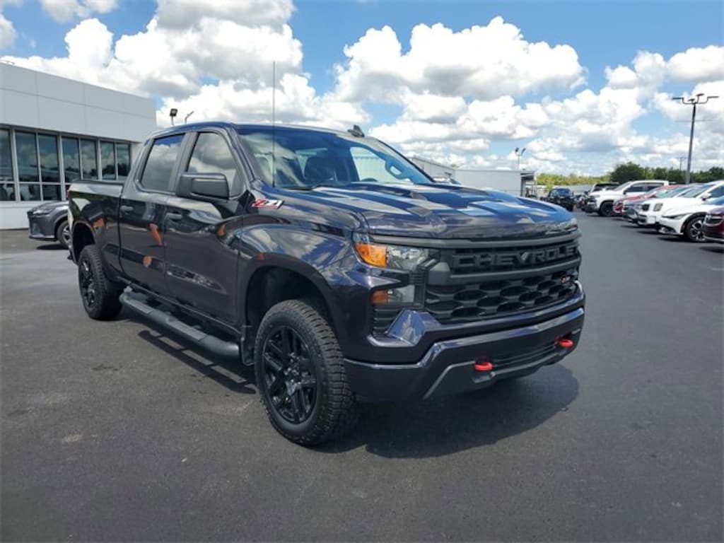 Used 2022 Chevrolet Silverado 1500 Custom Trail Boss Truck Crew Cab