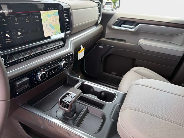 2026 GMC Sierra 1500 SLT - Photo 19