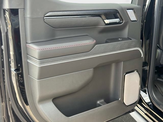 2026 GMC Sierra 1500 AT4X - Photo 11
