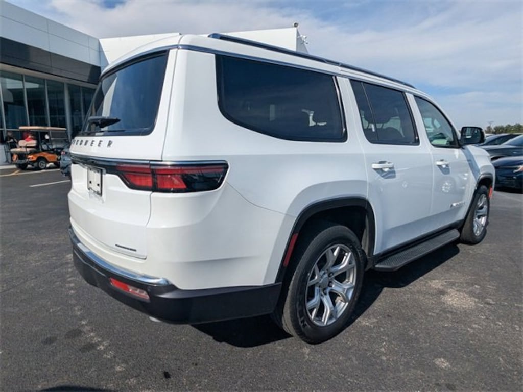 Used 2022 Jeep Wagoneer Series II SUV