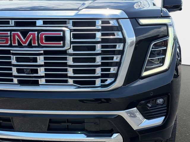 2026 GMC Yukon XL Denali - Photo 9