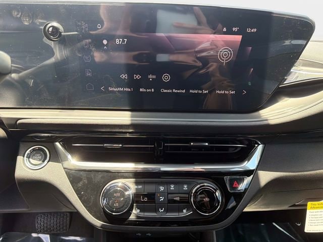 2026 Buick Envista Sport Touring - Photo 19
