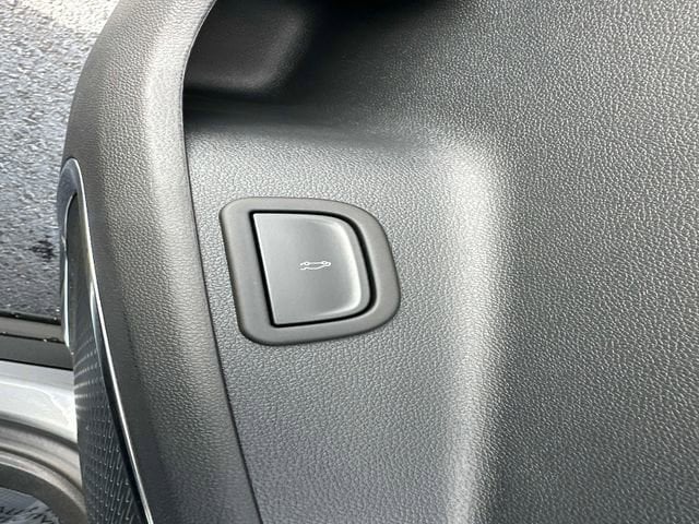2026 GMC Acadia Elevation - Photo 21
