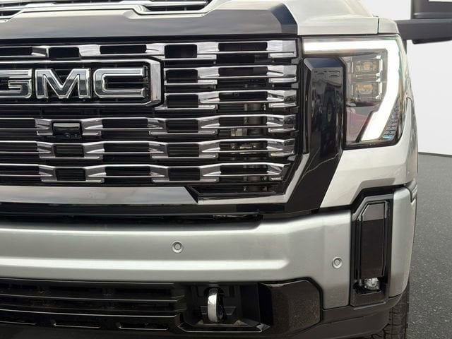 2026 GMC Sierra 2500HD Denali Ultimate - Photo 9