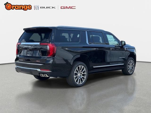 2026 GMC Yukon XL Denali - Photo 3