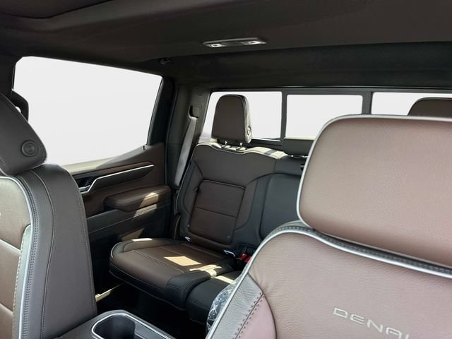 2026 GMC Sierra 1500 Denali - Photo 17