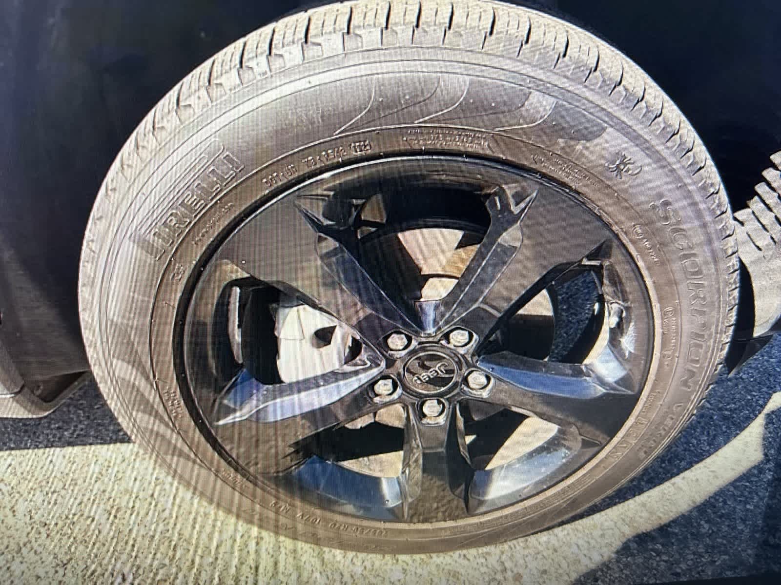 Thumbnail: 2023 Jeep Grand Cherokee - 9