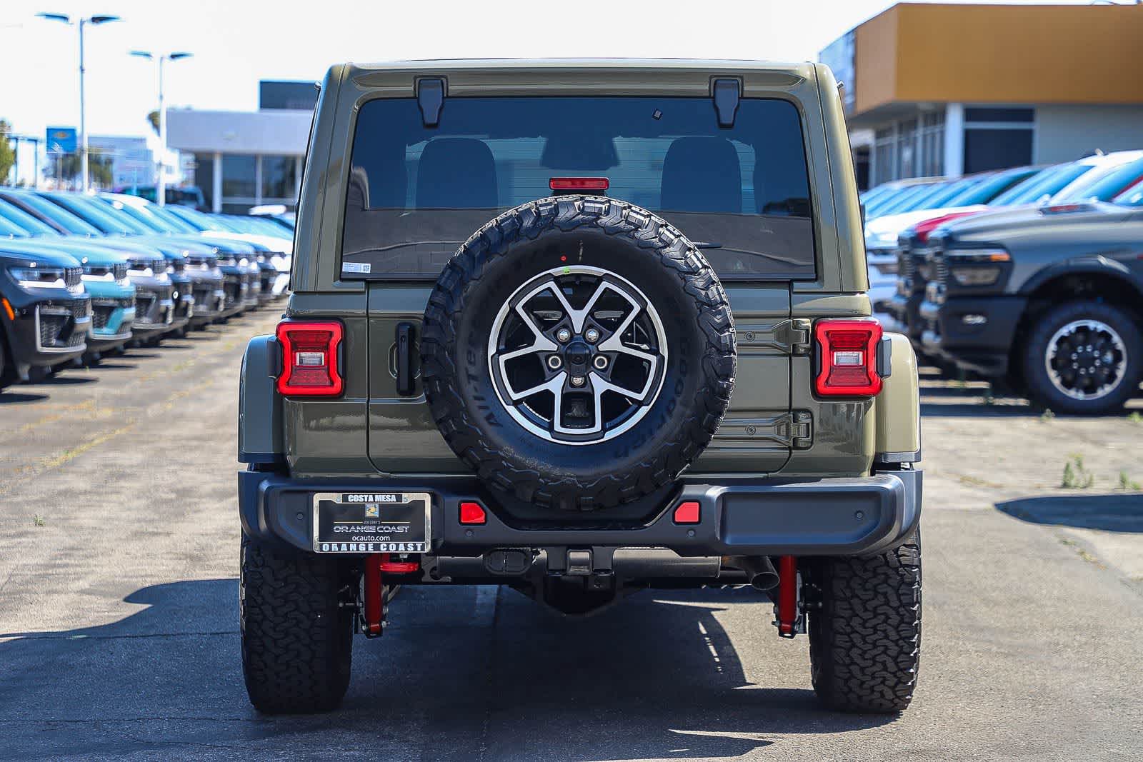Thumbnail: 2026 Jeep Wrangler - 5