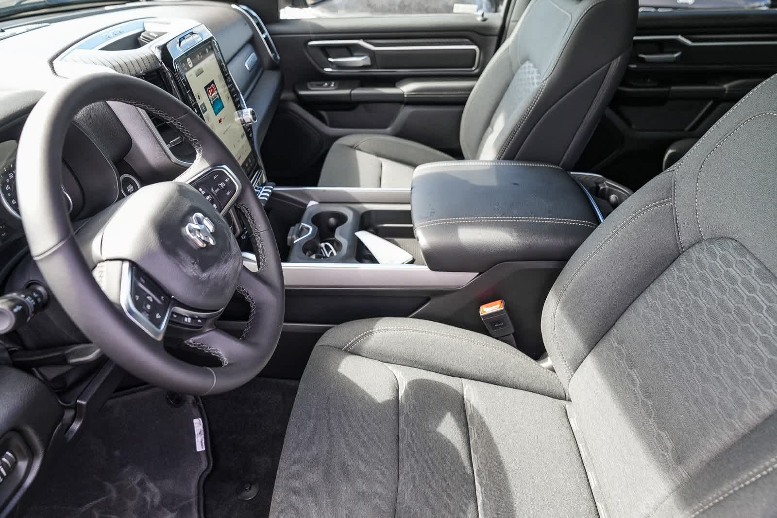 Thumbnail: 2026 RAM 1500 - 19