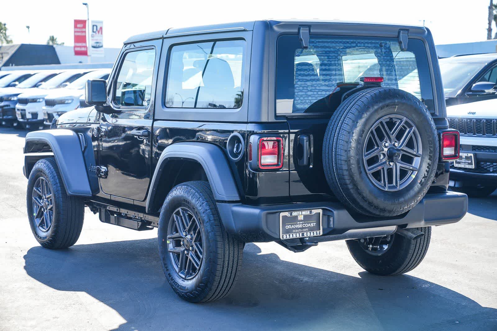 Thumbnail: 2026 Jeep Wrangler - 6