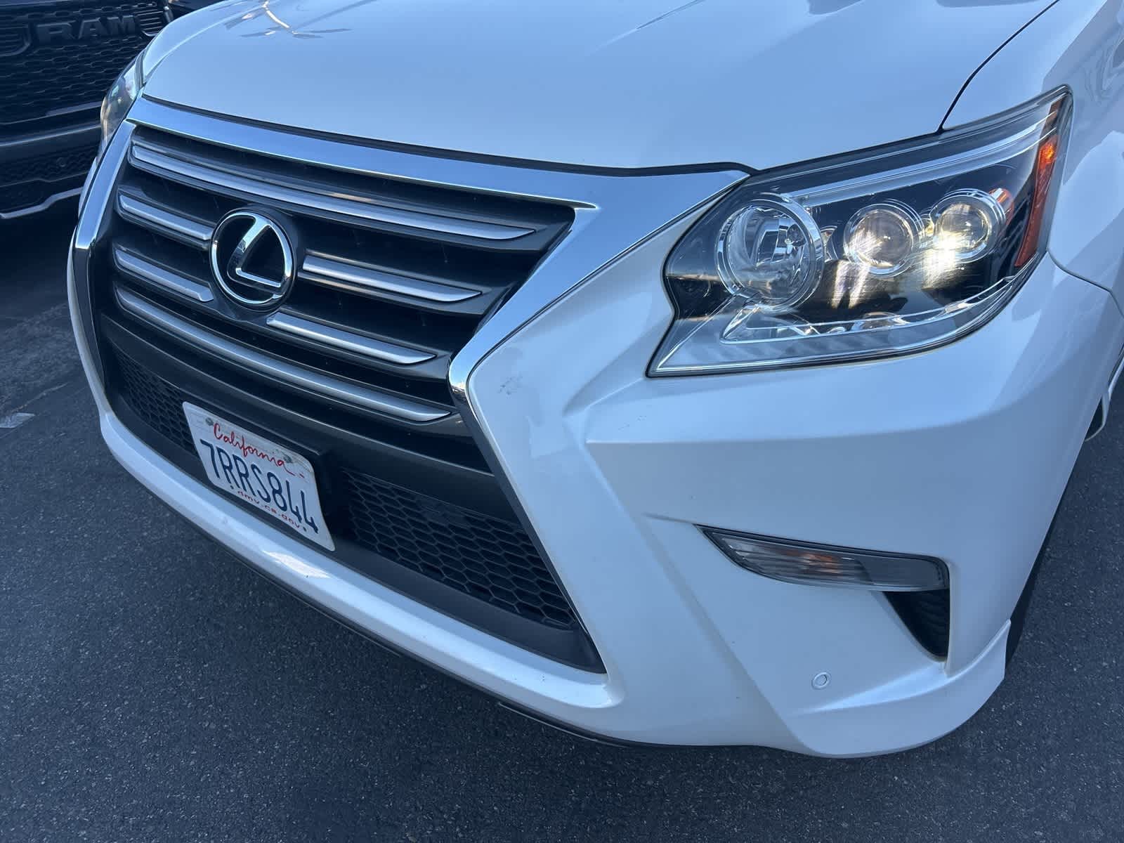 Thumbnail: 2016 Lexus GX - 10