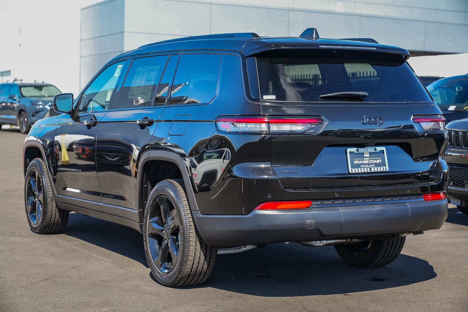 Thumbnail: 2025 Jeep Grand Cherokee L - 6