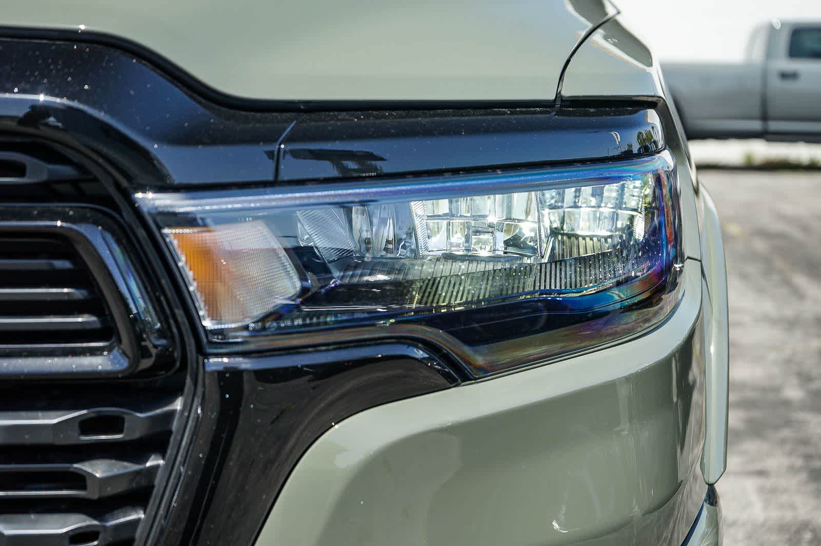 Thumbnail: 2026 RAM 1500 - 8
