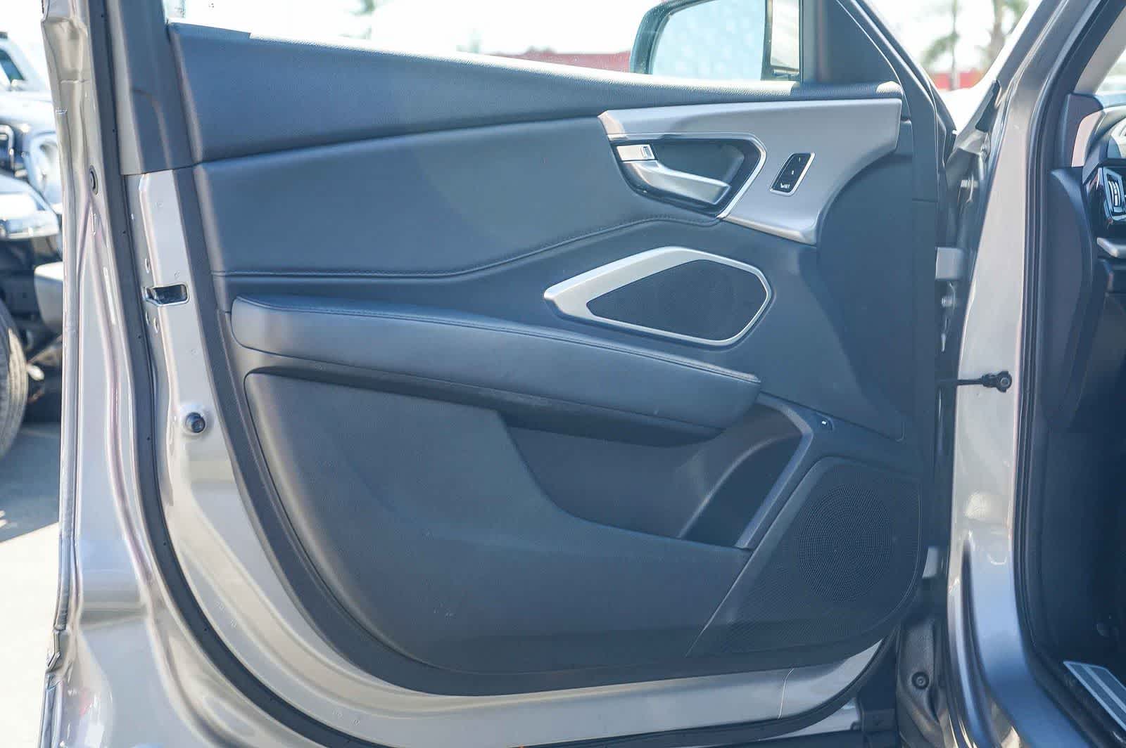 Thumbnail: 2020 Acura RDX - 18