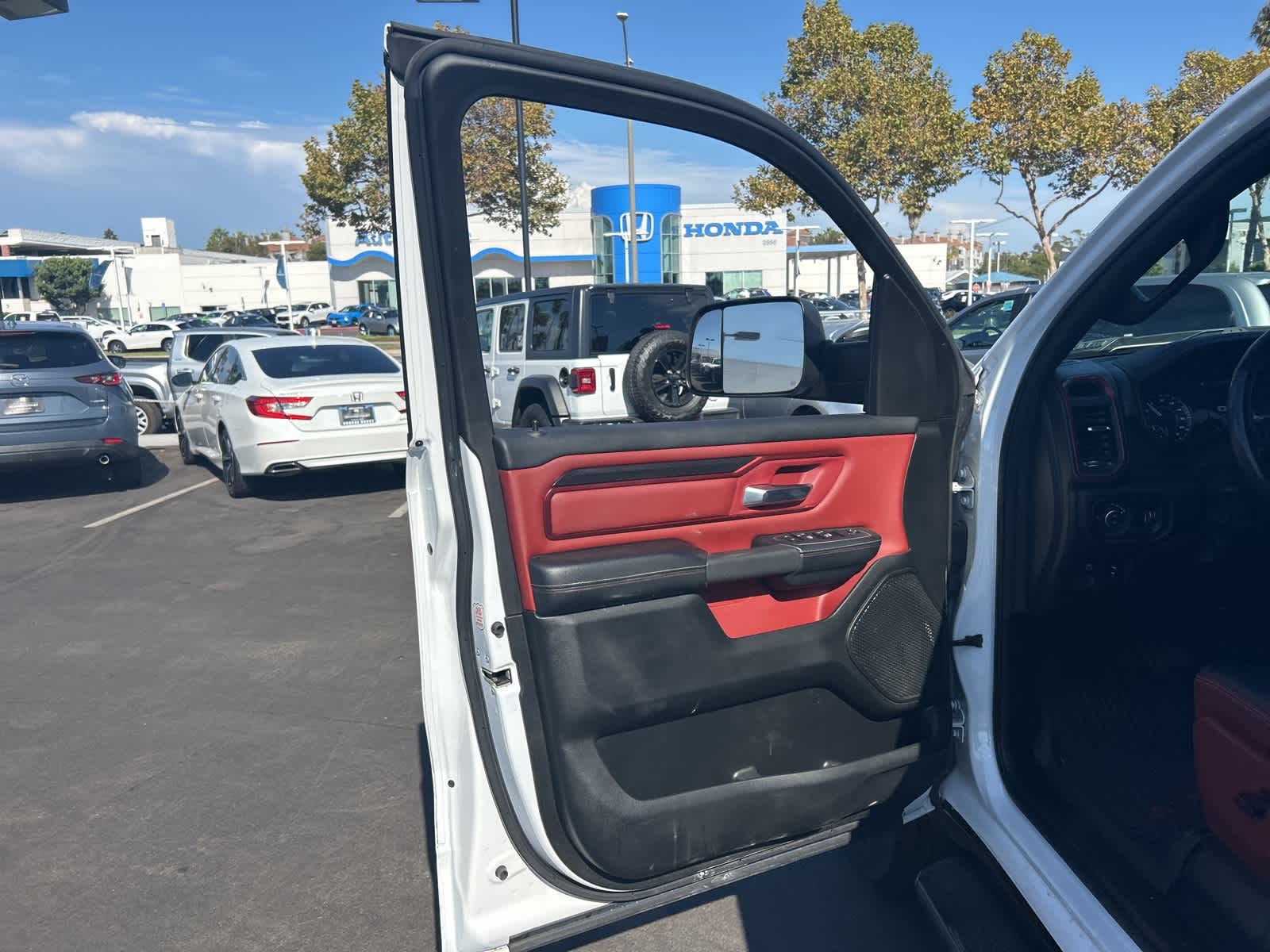 Thumbnail: 2020 RAM 1500 - 20