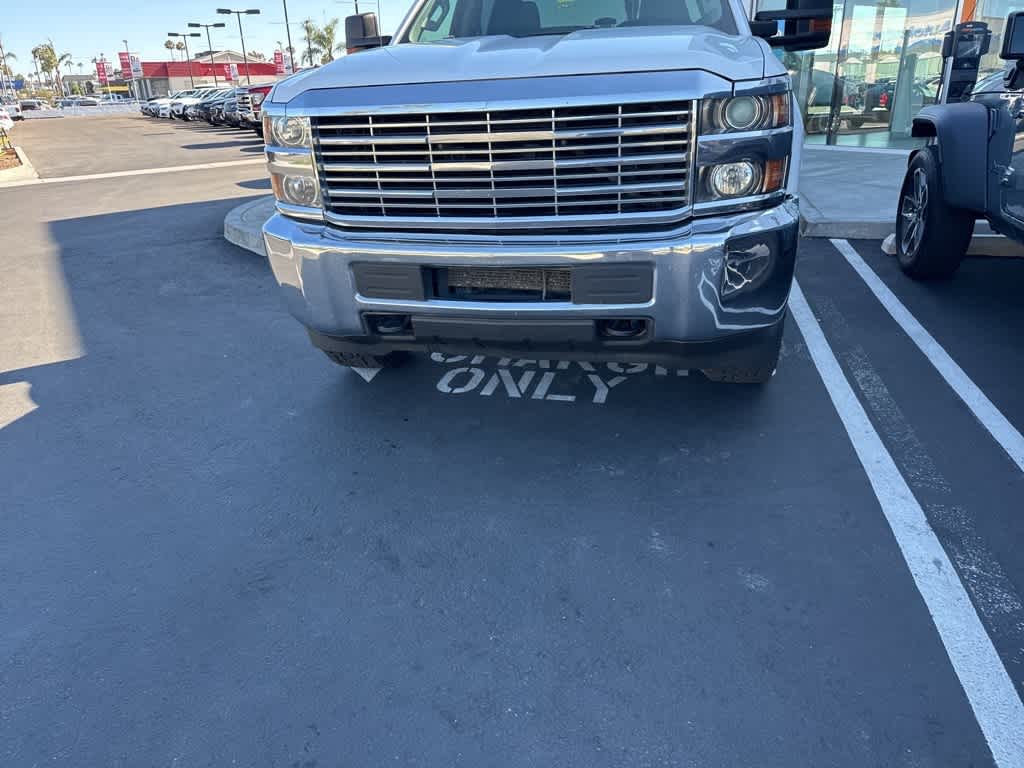 Thumbnail: 2018 Chevrolet Silverado 2500 - 3
