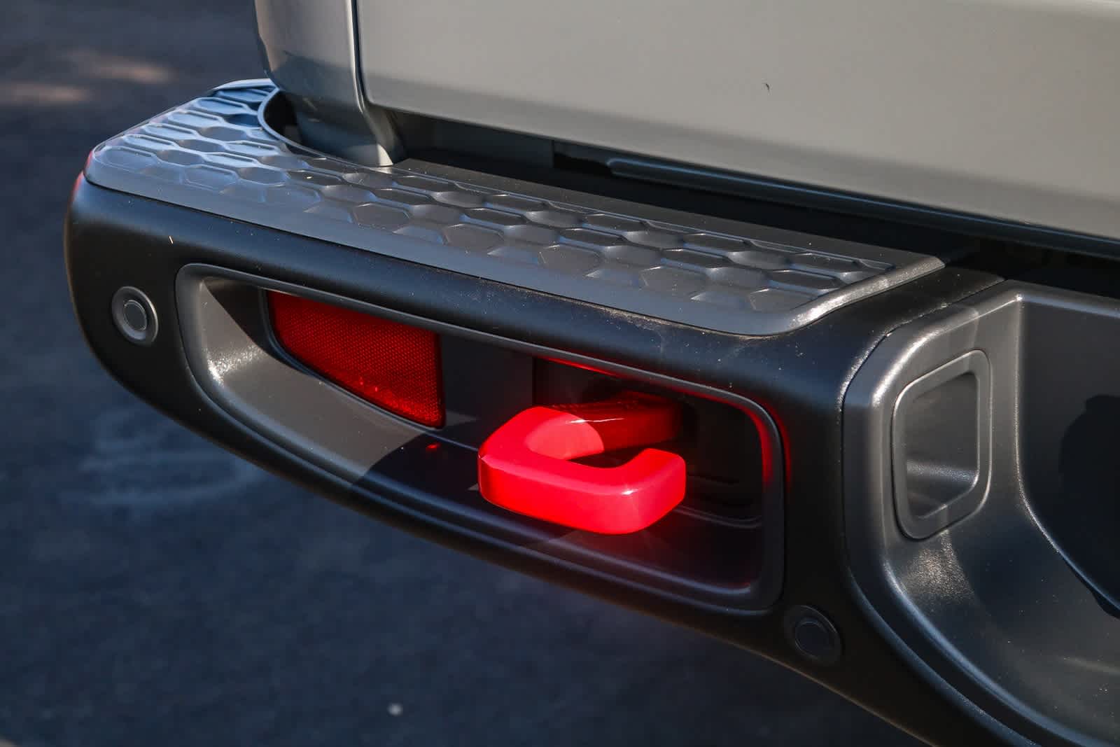 Thumbnail: 2021 Jeep Gladiator - 11