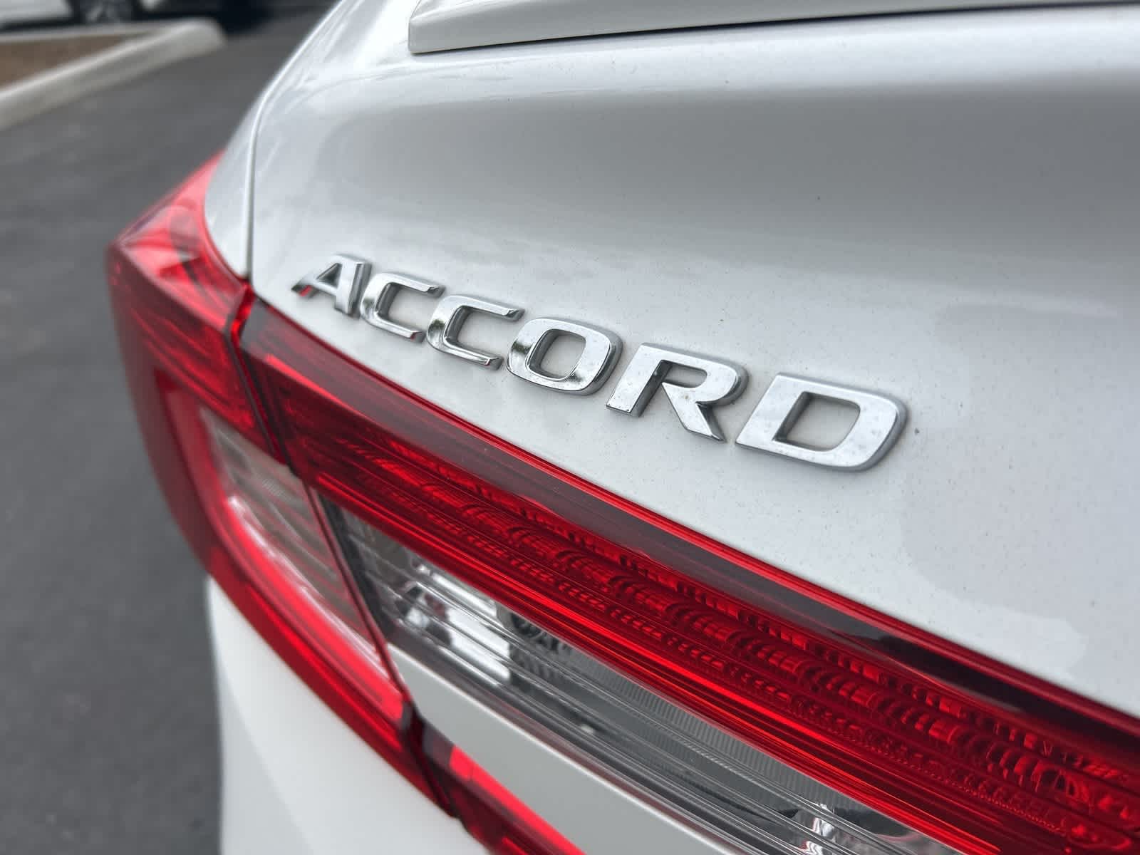 Thumbnail: 2018 Honda Accord - 14