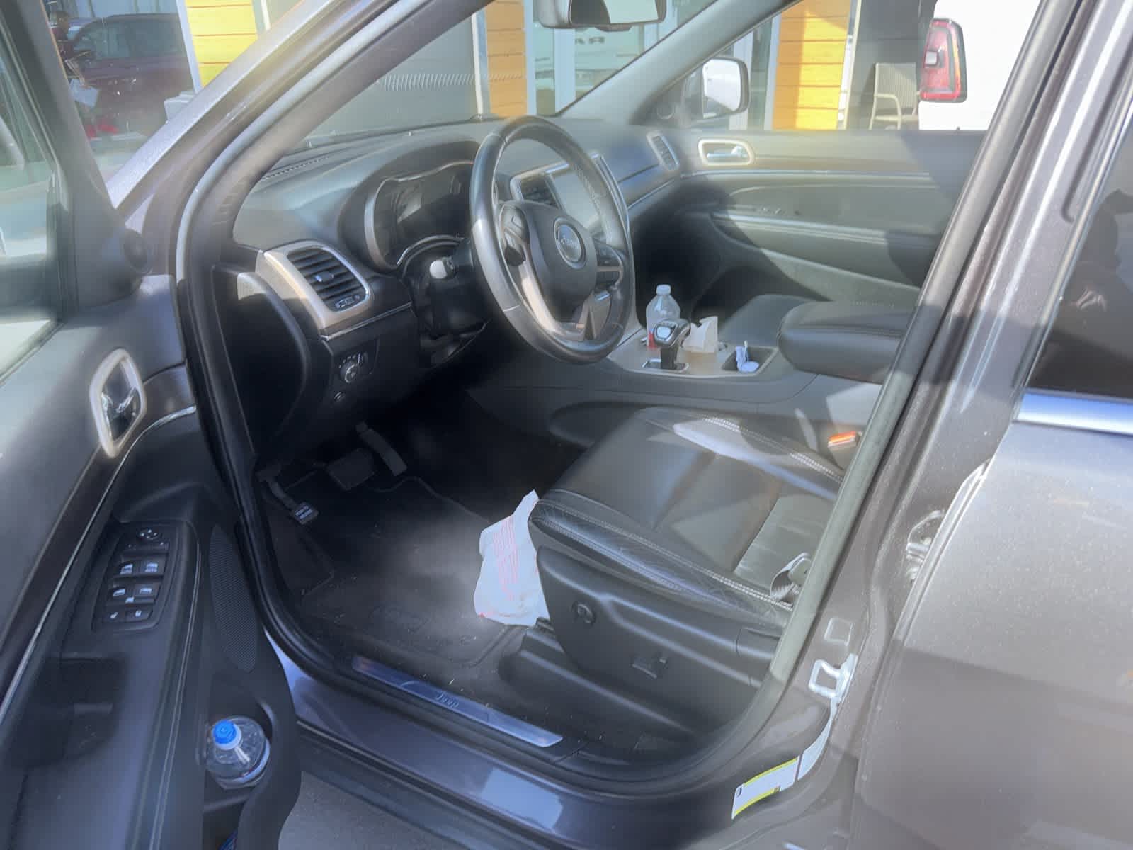 Thumbnail: 2015 Jeep Grand Cherokee - 5