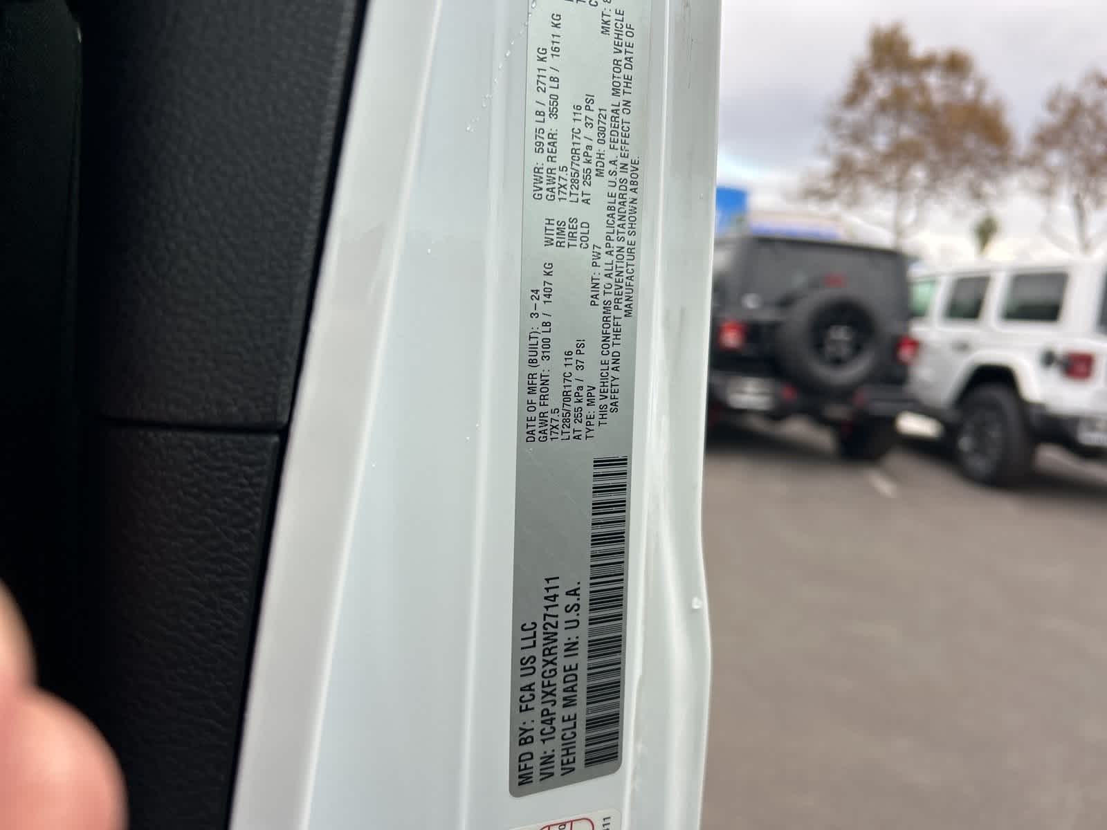 Thumbnail: 2024 Jeep Wrangler - 43