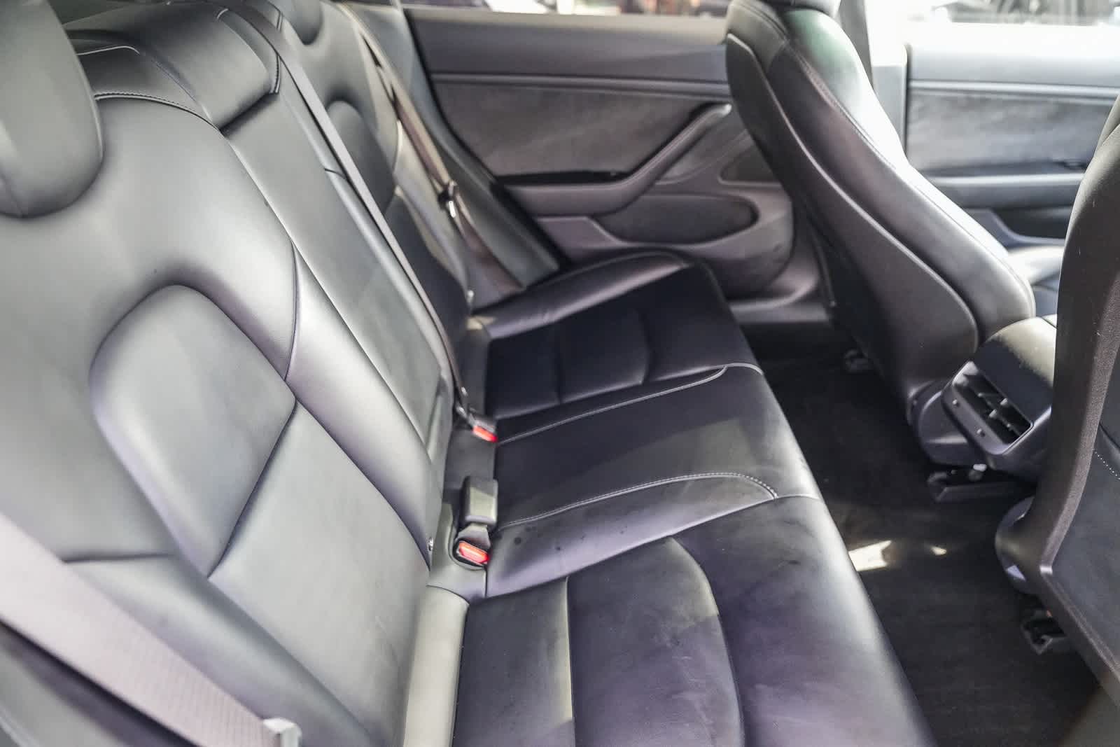 Thumbnail: 2018 Tesla Model 3 - 16