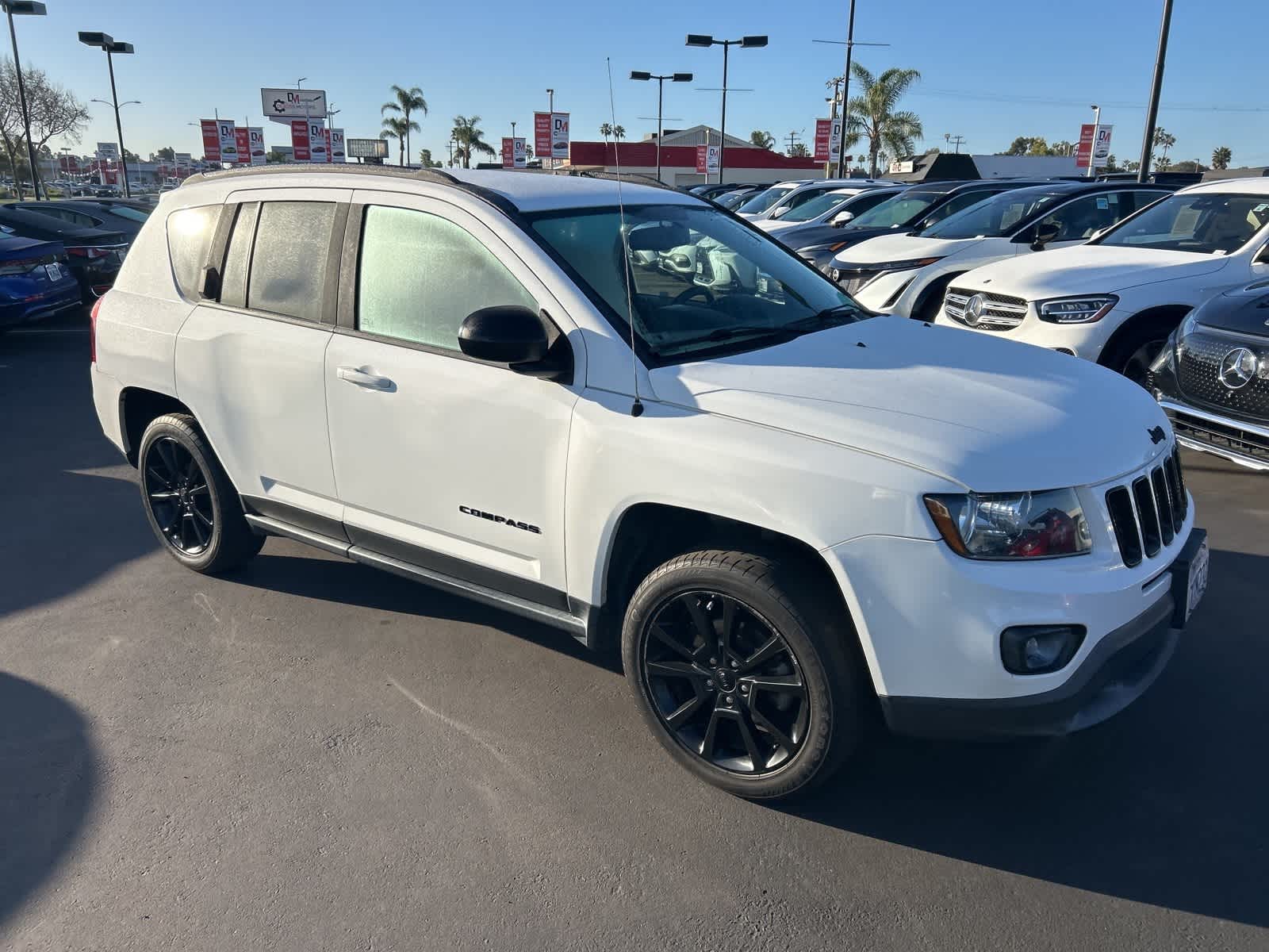 Thumbnail: 2015 Jeep Compass - 8