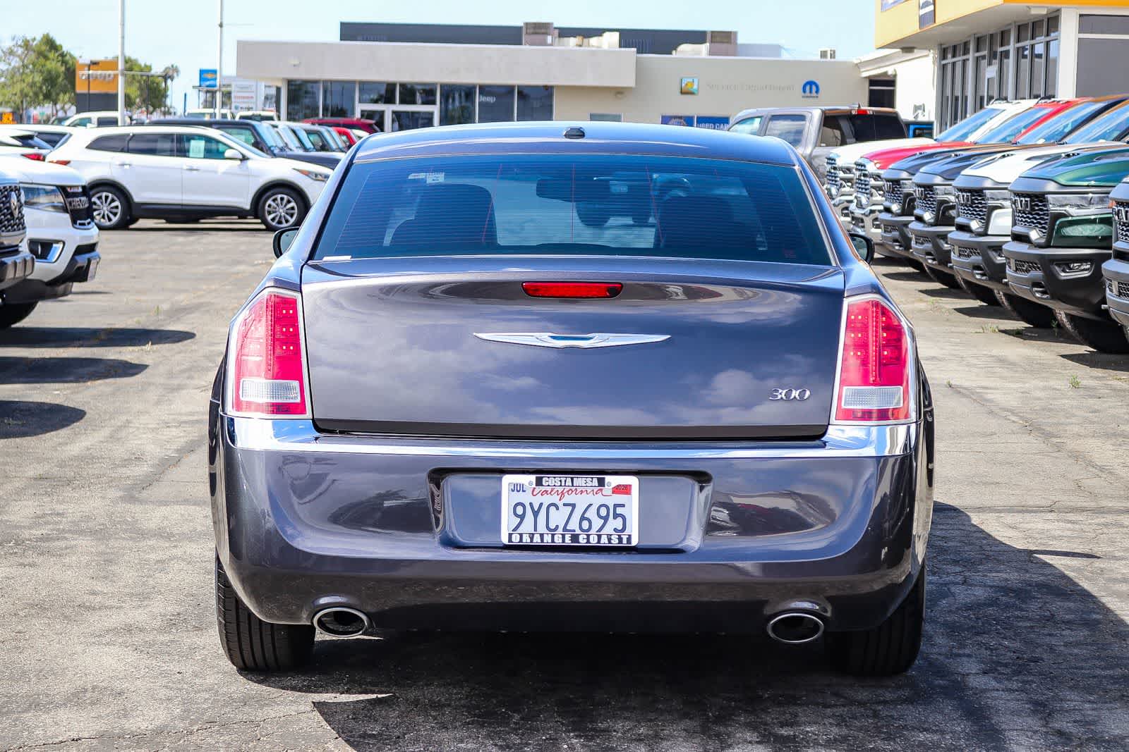 Thumbnail: 2014 Chrysler 300 - 4