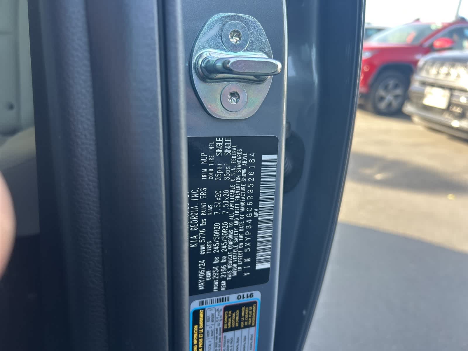 Thumbnail: 2024 Kia Telluride - 40