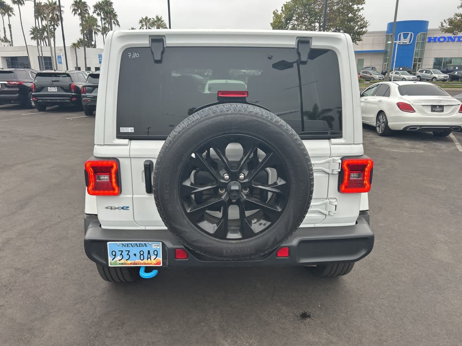 Thumbnail: 2024 Jeep Wrangler - 4
