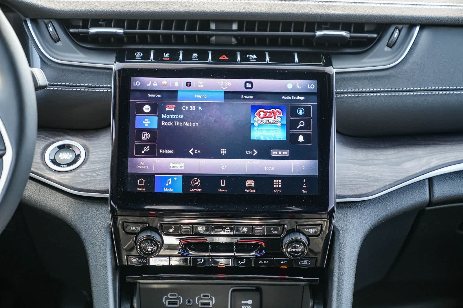 Thumbnail: 2025 Jeep Grand Cherokee - 15