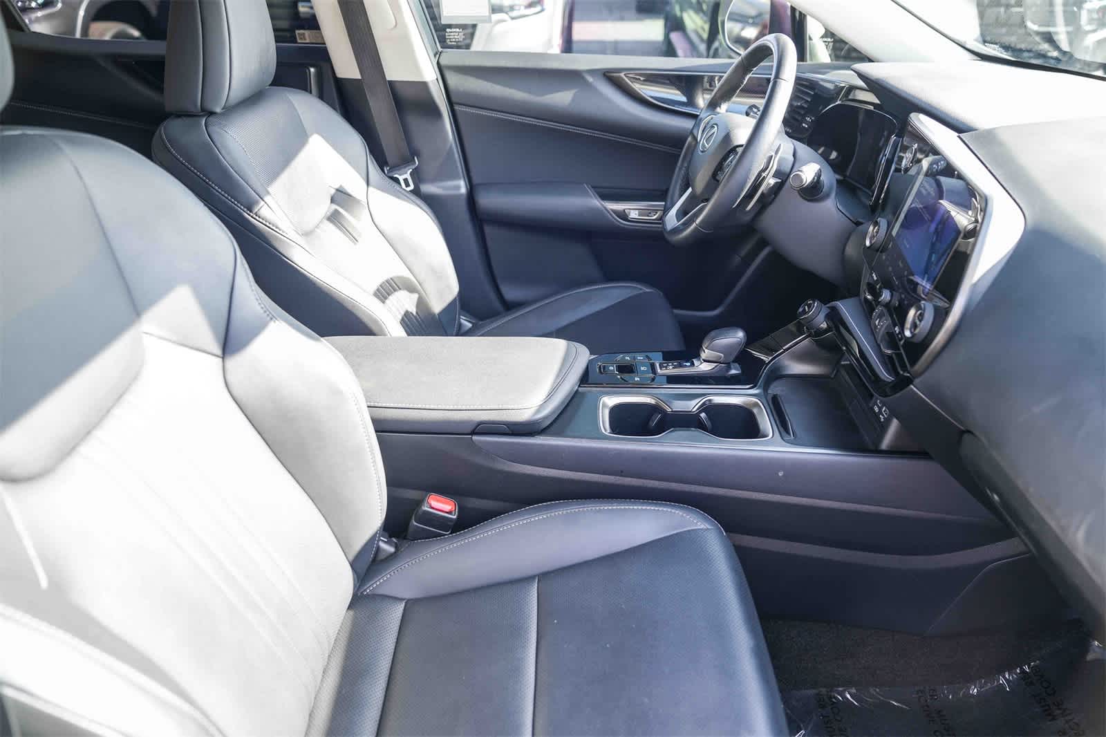 Thumbnail: 2022 Lexus NX - 15